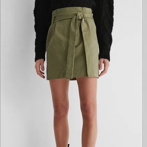Tie Waist beige cargo skirt.